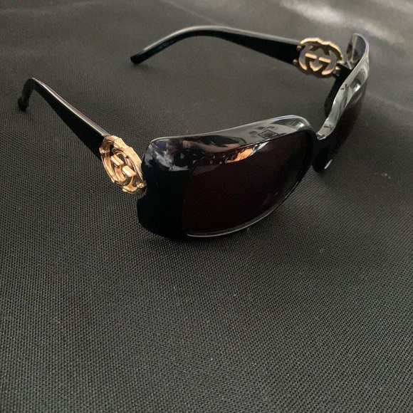 Women’s Gucci Authentic Sunglasses D28BN 15 18 120 - Picture 3 of 8